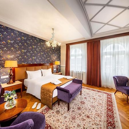 Esplanade Hotel פראג מראה חיצוני תמונה Suite